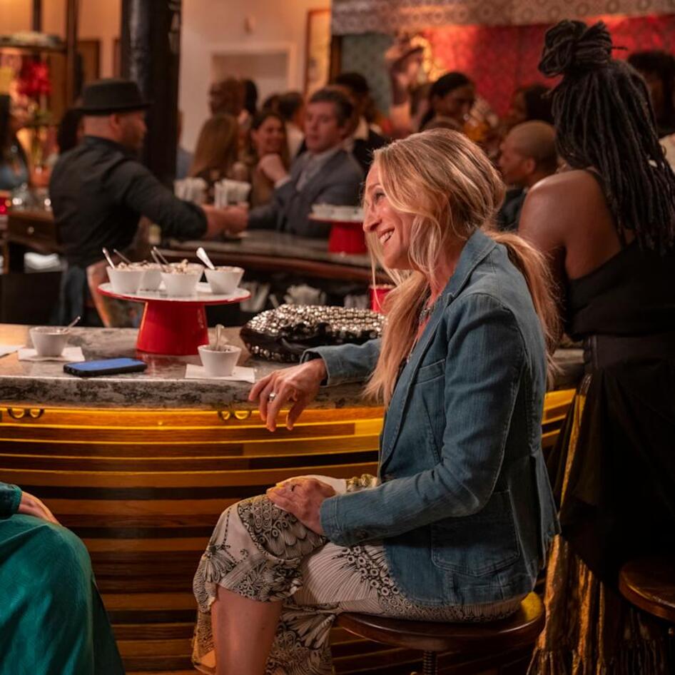 The Only Way to Celebrate 'And Just Like That ...' Season 3: Cosmopolitan Cocktails, Of Course