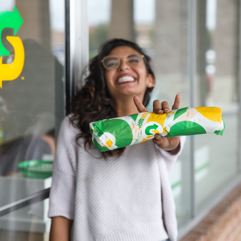 7 Healthy(ish) Vegan Fast-Food Meals You Can Get for Under $10