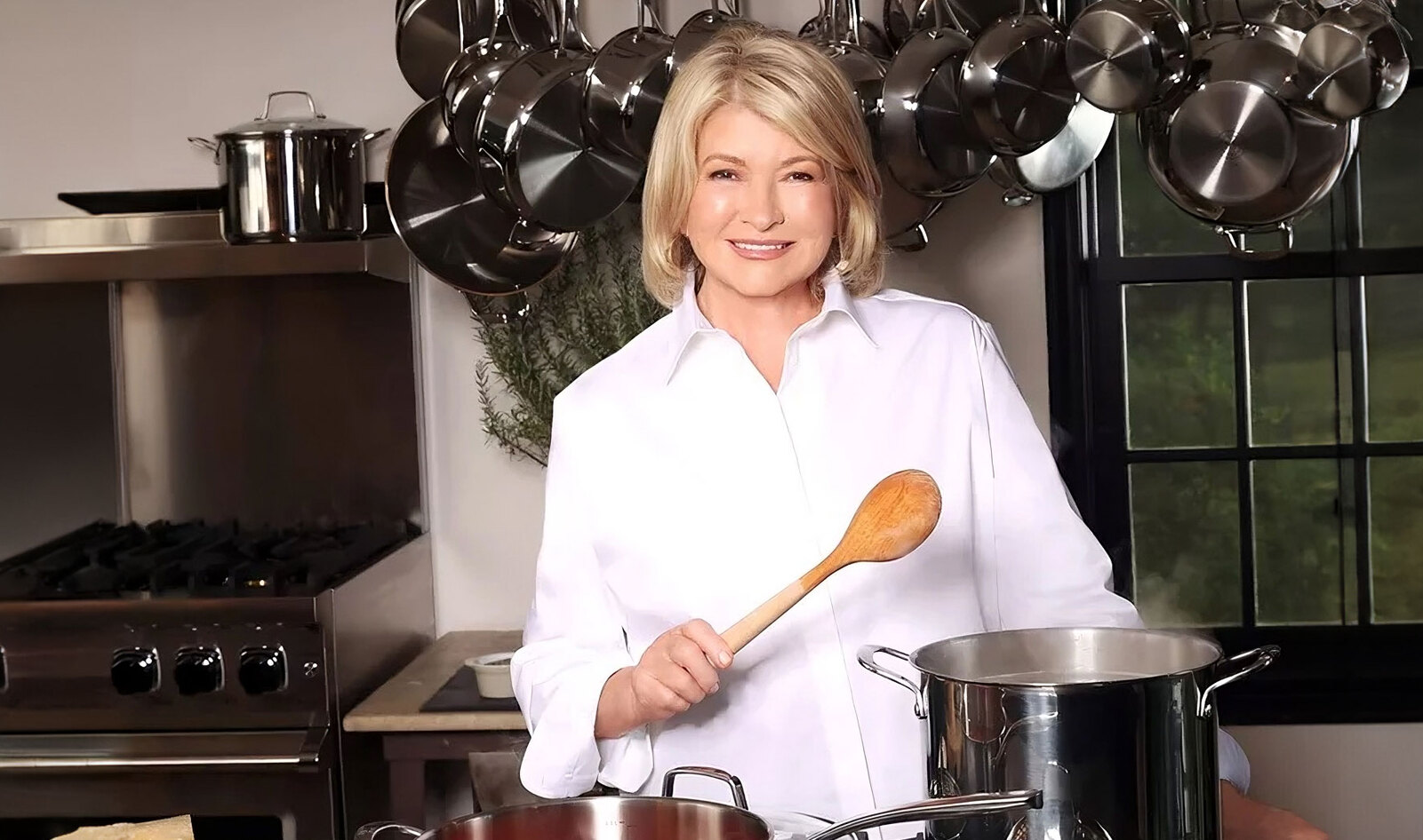 Make Hot Apple Cider Just Like Martha Stewart and Ina Garten
