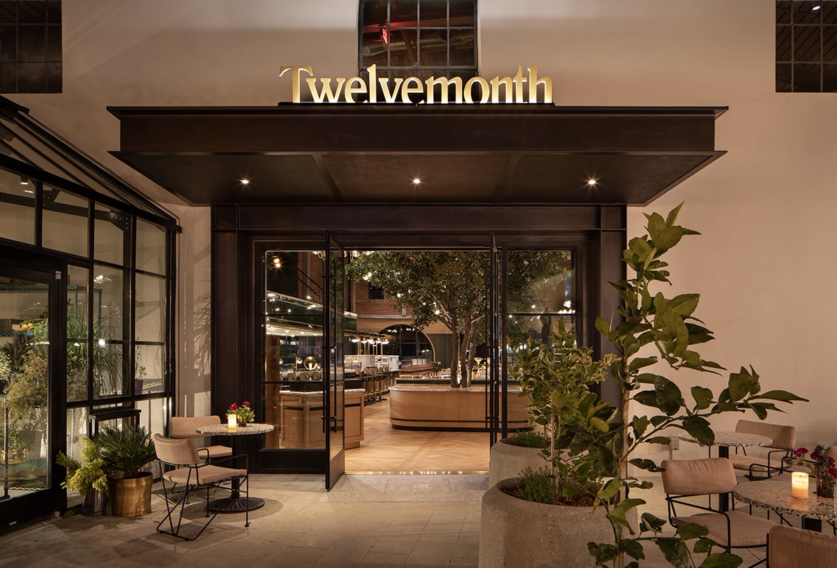 Twelvemonth.Lara Dutto.4