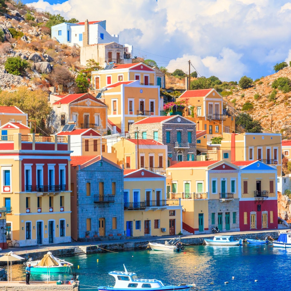 Where To Find the Best Plant-Based Food in the Greek Islands