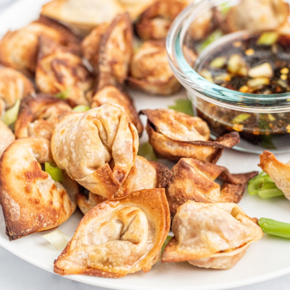 Crispy Veggie Air-Fryer Wontons With Sesame Dipping Sauce