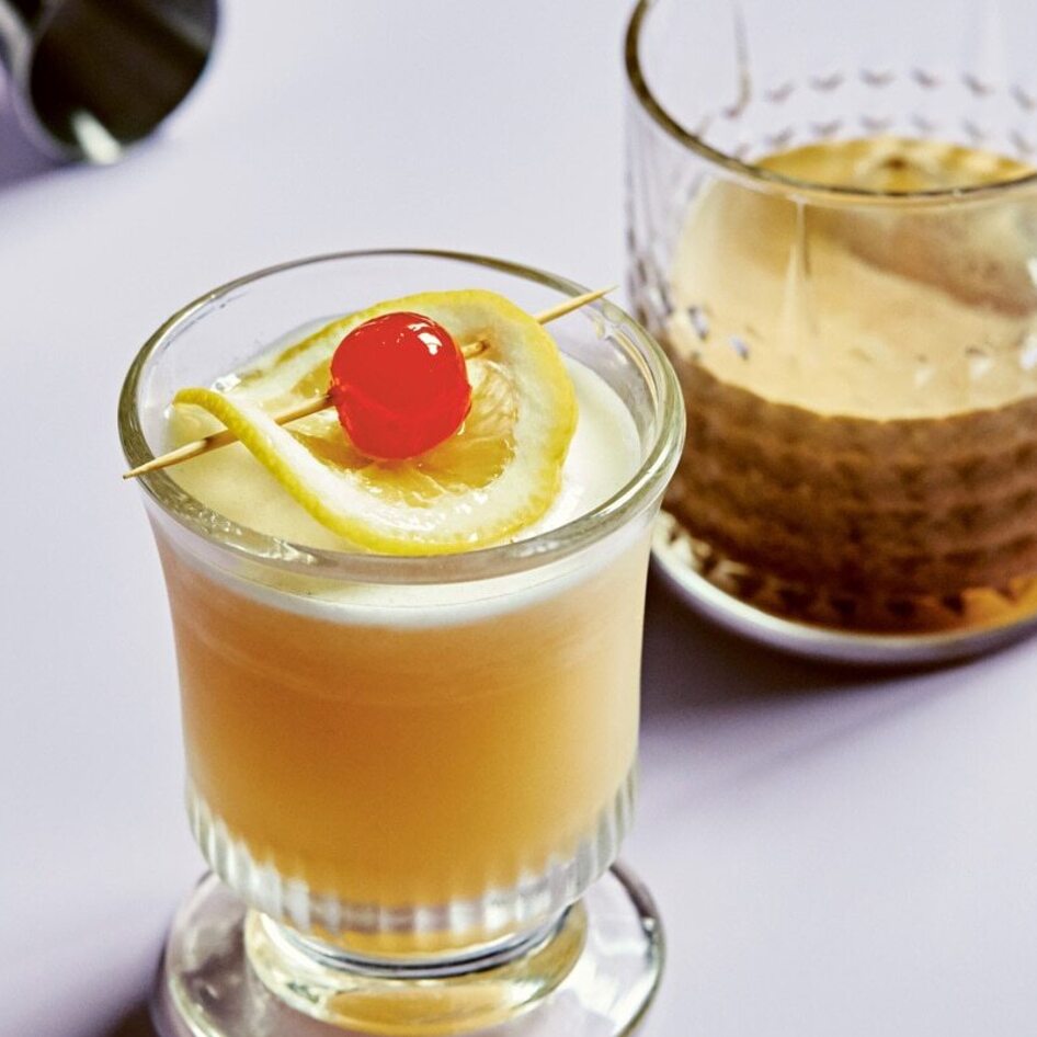 These Vegan Holiday Drinks Will Get You in the Festive Mood This Thanksgiving: Mocktails, Hot Toddy, and More