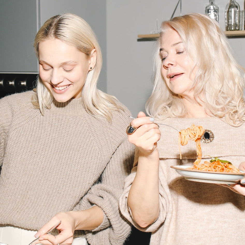 How to Eat for Menopause Relief: Expert Tips and Tricks