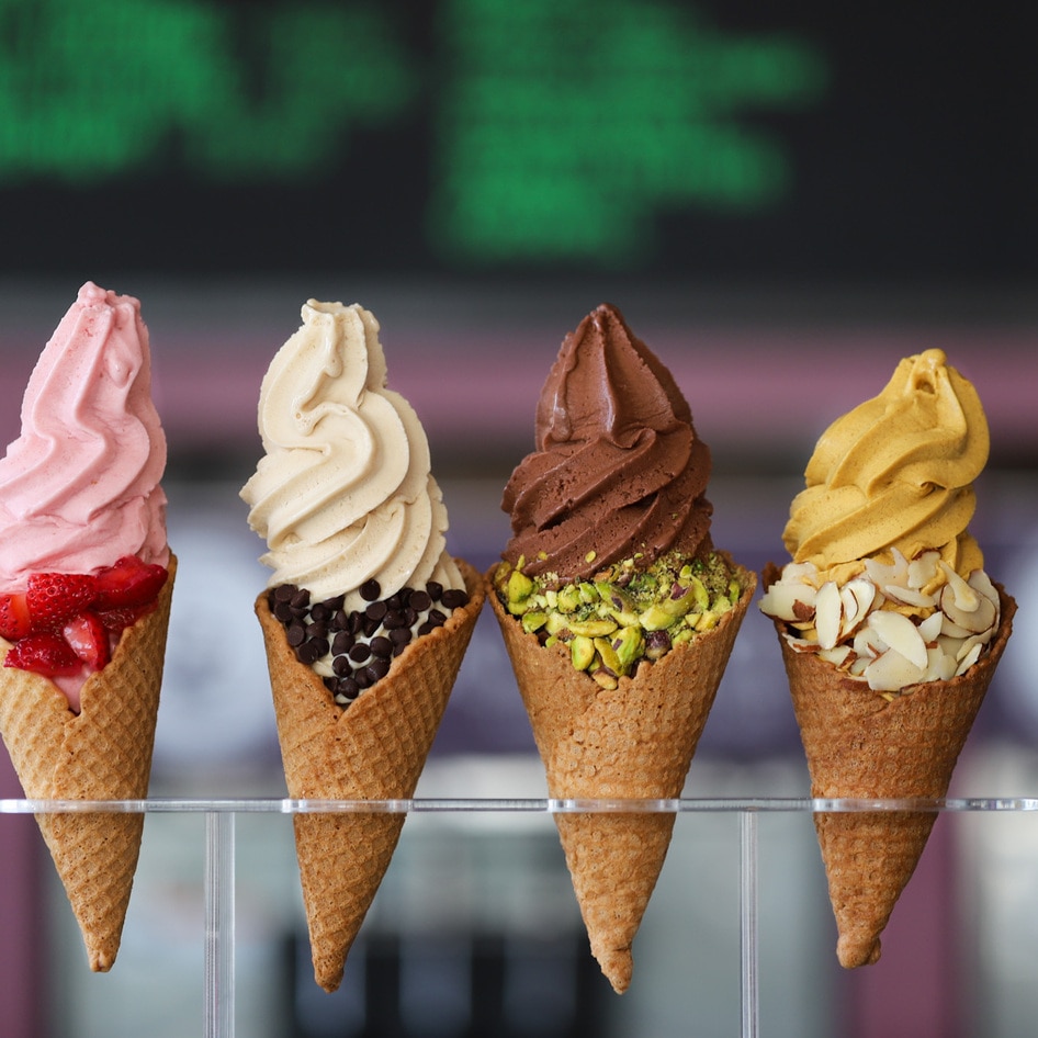 Yoga-urt Marks 10 Years as LA’s Vegan Frozen Yogurt Pioneer: "Part of a Community"